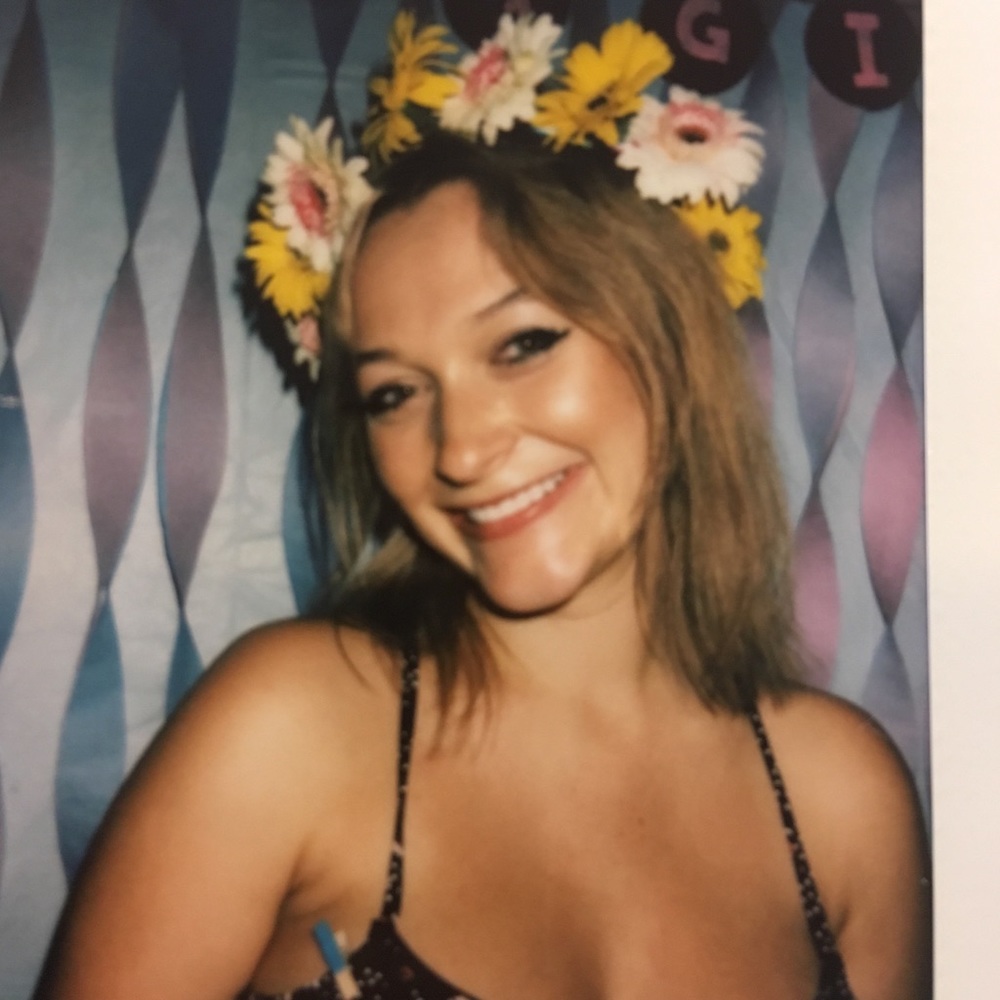 Meet your Posher, Melissa
